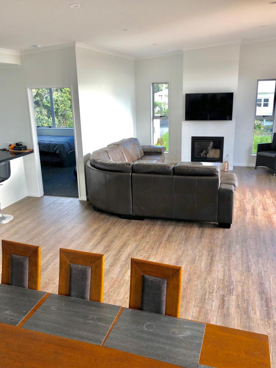 Otaki Beachfront Getaway Εξωτερικό φωτογραφία