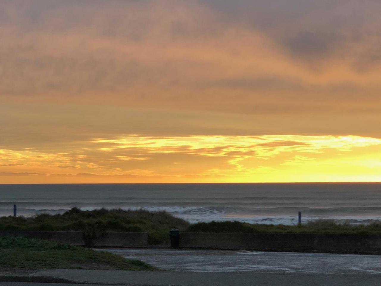Otaki Beachfront Getaway Εξωτερικό φωτογραφία